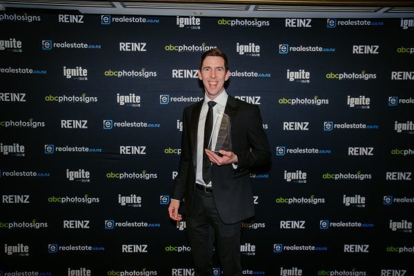 Sam-N-600x400.jpg